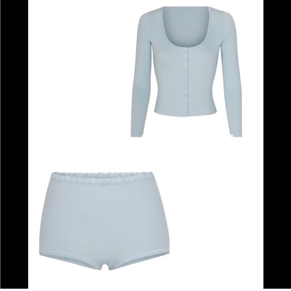 SKIMS SET
